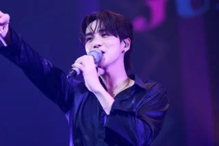 Hokuto 2026 First Solo Live Photo